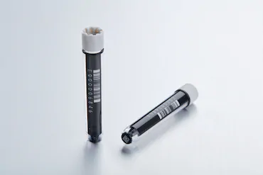 艾本德Eppendorf CryoStorage Vial, 1.0 mL, 不含 DNase、RNase、人類 DNA 和內(nèi)毒素；外螺紋，預(yù)先加蓋灰色管蓋，帶 2D SafeCode (DataMa